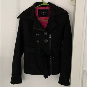 Black short coat